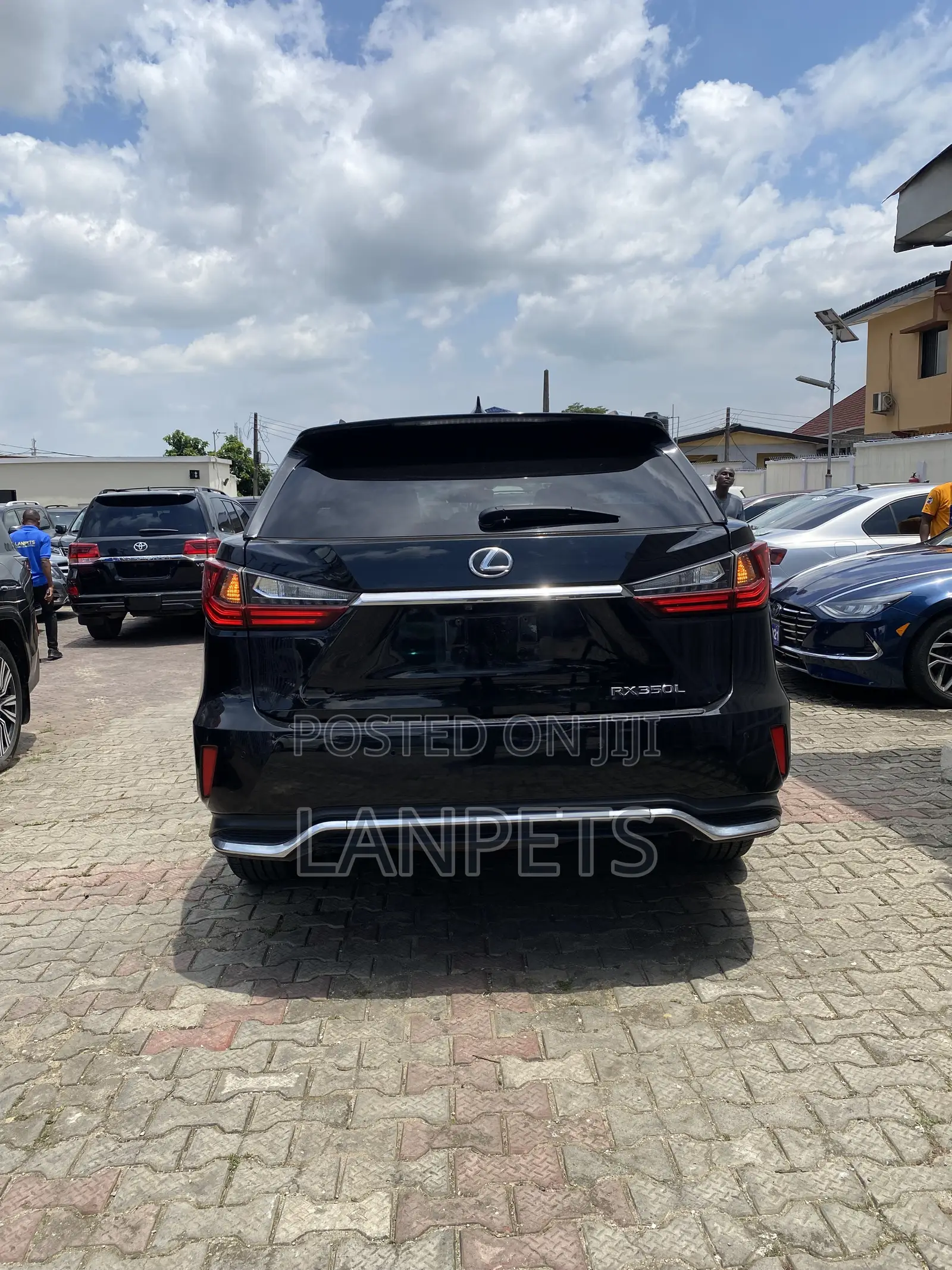 Lexus RX 2019 Blue