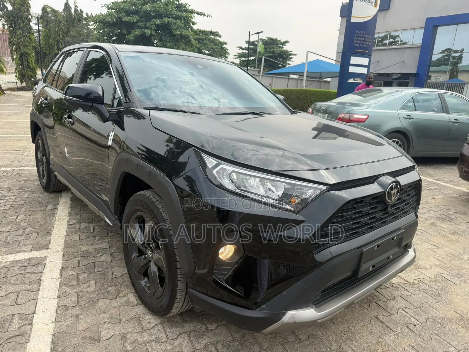 Toyota RAV4 2023 Black