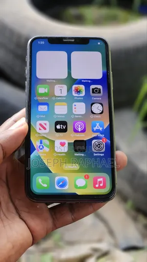 Apple iPhone X 64 GB Black