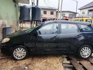 Toyota Matrix 2004 Black
