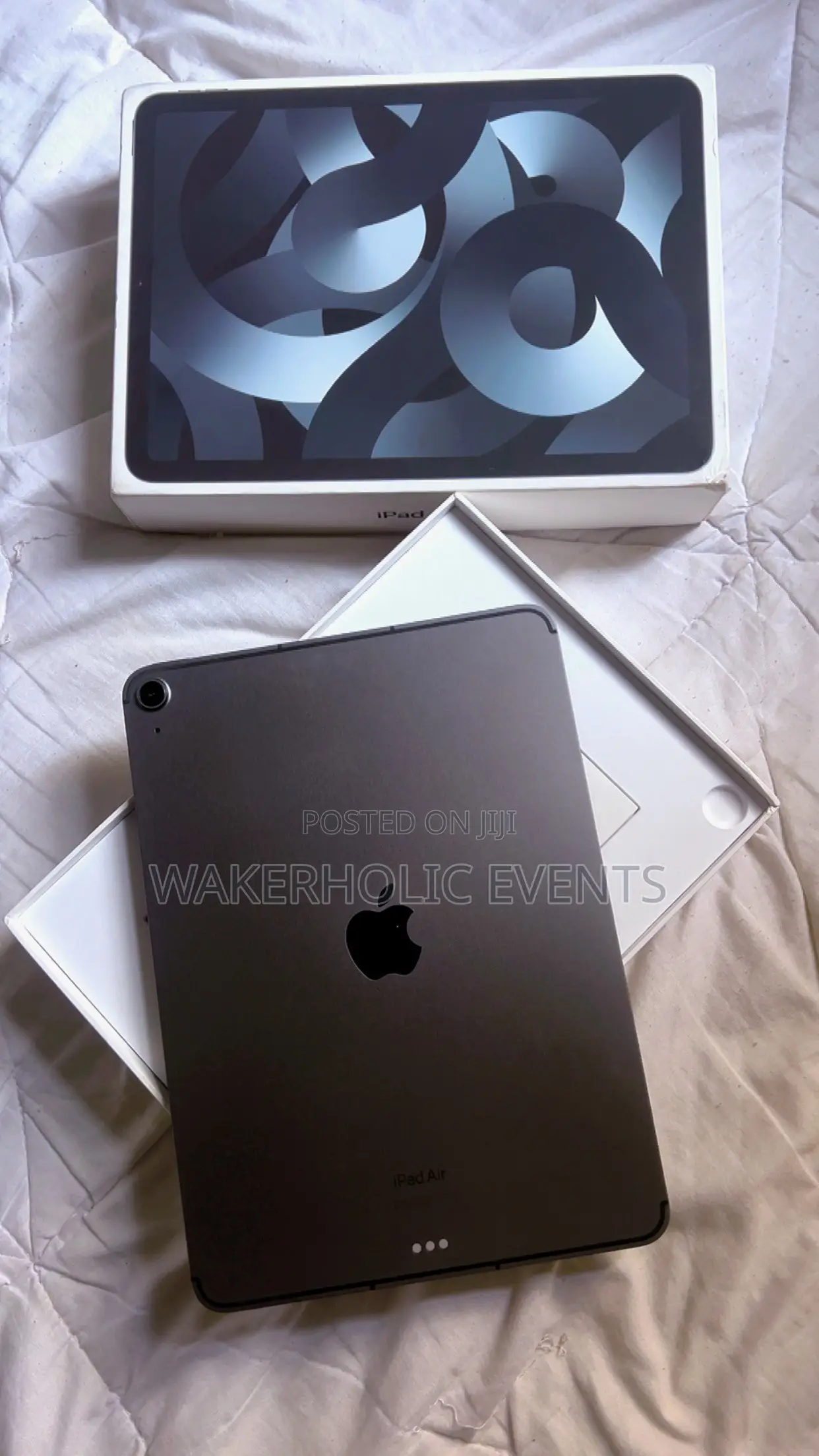 New Apple iPad Air 64 GB Gray