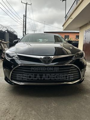 Toyota Avalon XLE Premium Sedan FWD (3.5L 6cyl 6A) 2017 Black