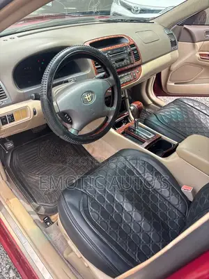 Toyota Camry 2005 Red