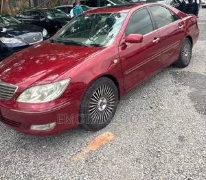 Toyota Camry 2005 Red
