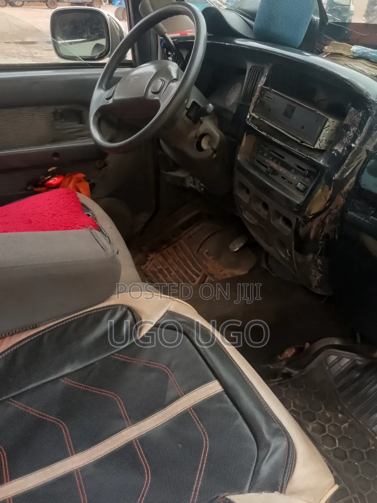 Toyota HiAce 2008 White