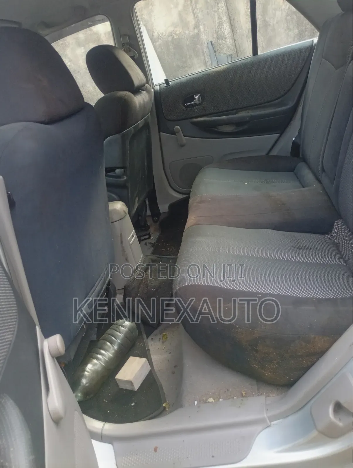 Mazda 323 1.6 2003 Silver