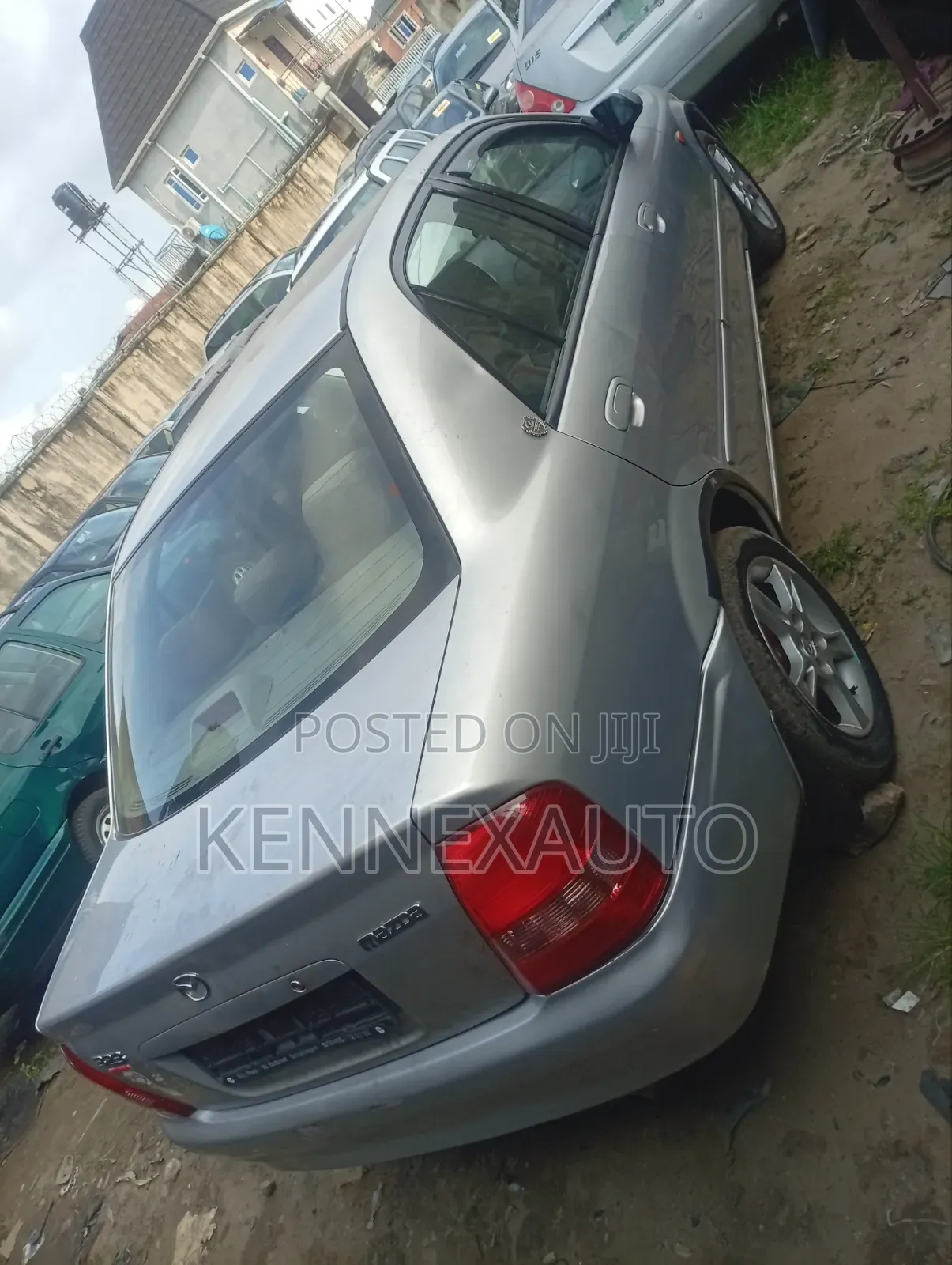Mazda 323 1.6 2003 Silver