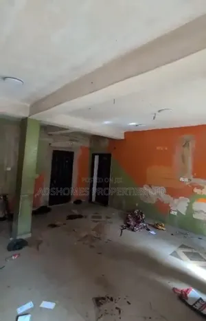 2bdrm Block of Flats in Ebute Metta for rent