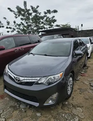 Toyota Camry 2013 Gray