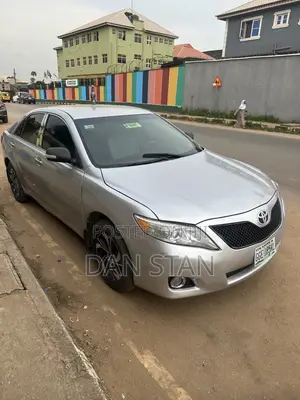 Toyota Camry 2008 Silver