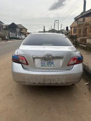Toyota Camry 2008 Silver