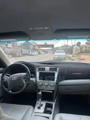 Toyota Camry 2008 Silver