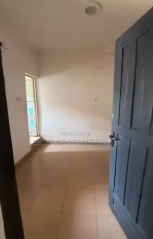 Furnished Mini Flat in Shomolu / Shomolu for rent