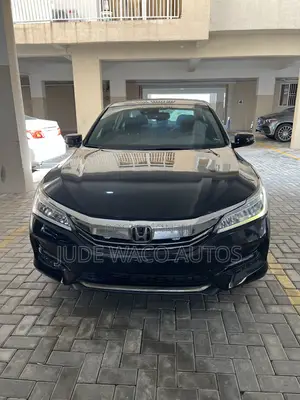 Honda Accord Touring 4dr Sedan FWD (3.5L 6cyl 6A) 2016 Black