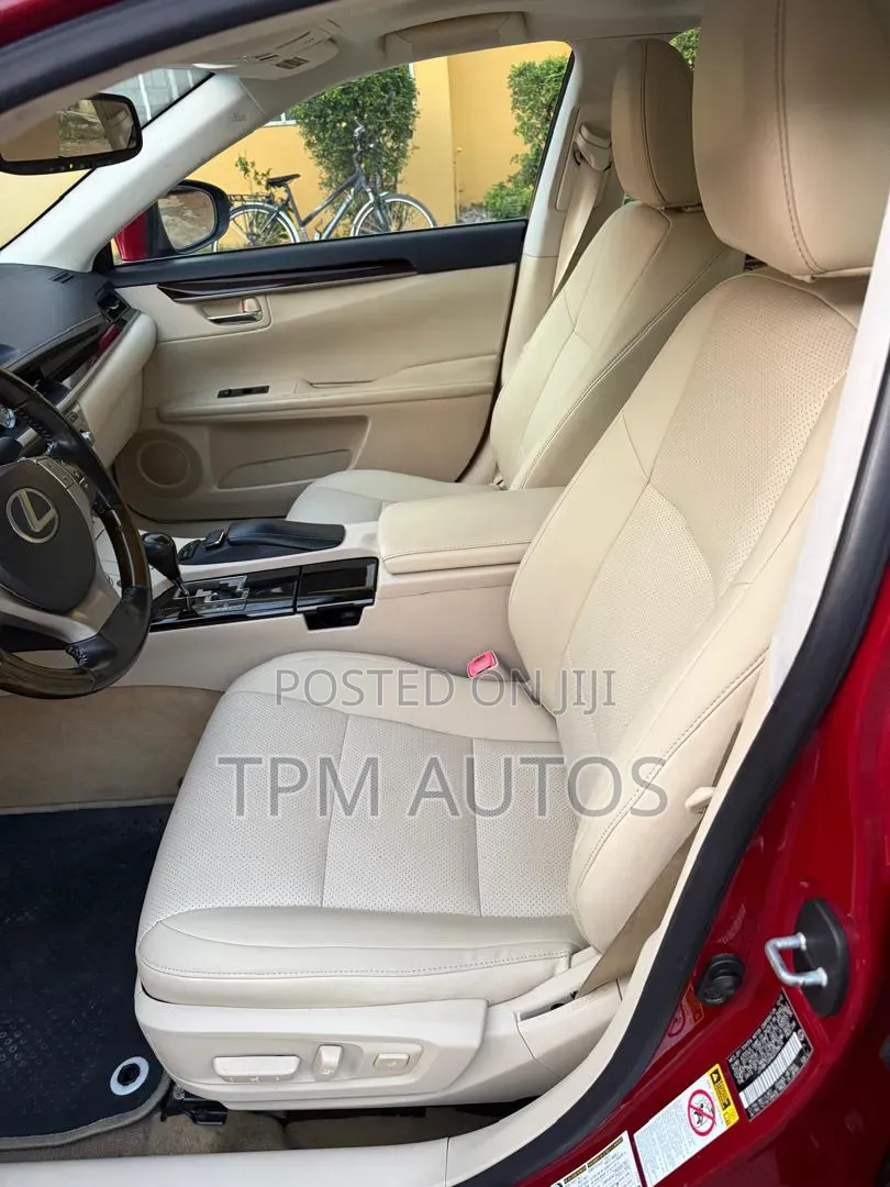 Lexus ES 2013 Burgundy