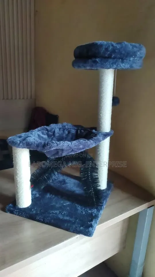 Cat Tree With Scratch Post