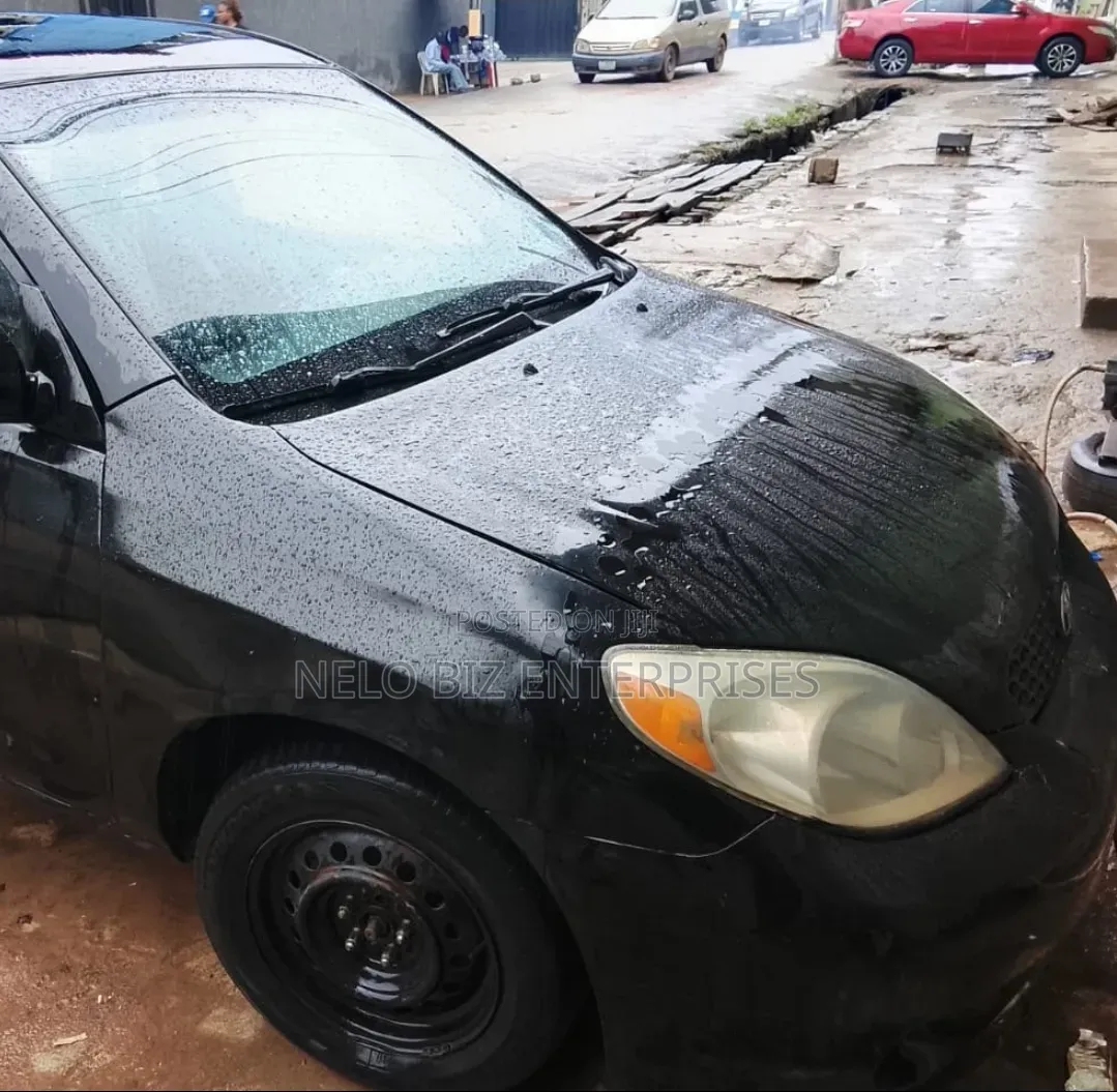 Toyota Matrix 2004 Black