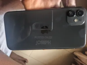 Apple iPhone 11 128 GB Black