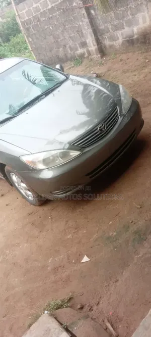 Toyota Camry 2004