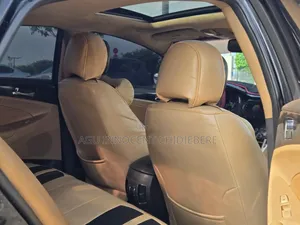 Hyundai Sonata 2011 Black