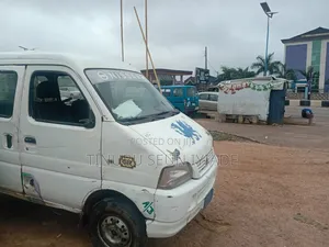 Suzuki APV Minibus 2010 White