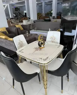 Dinning Table by 4 Seater