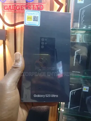 New Samsung Galaxy S23 Ultra 256 GB Purple
