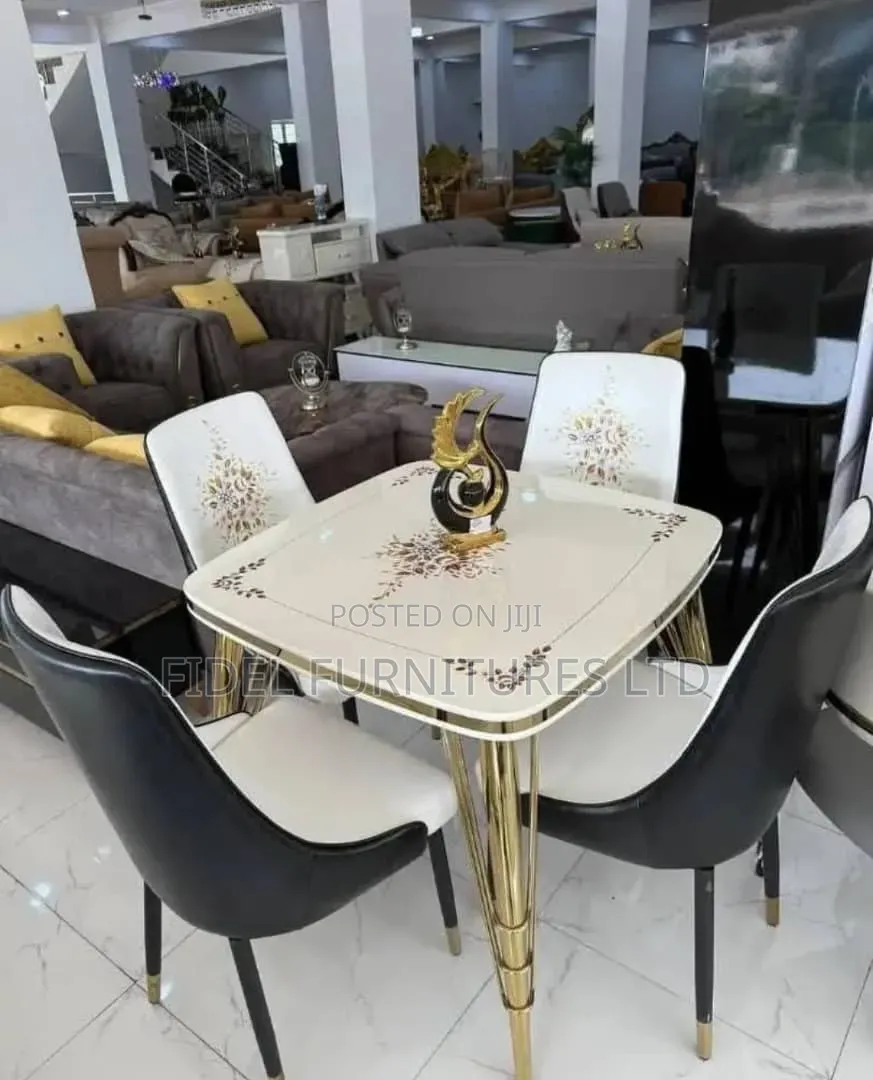 Dinning Table by 4 Seater
