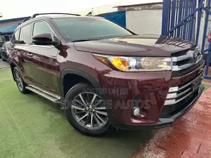 Toyota Highlander 2018