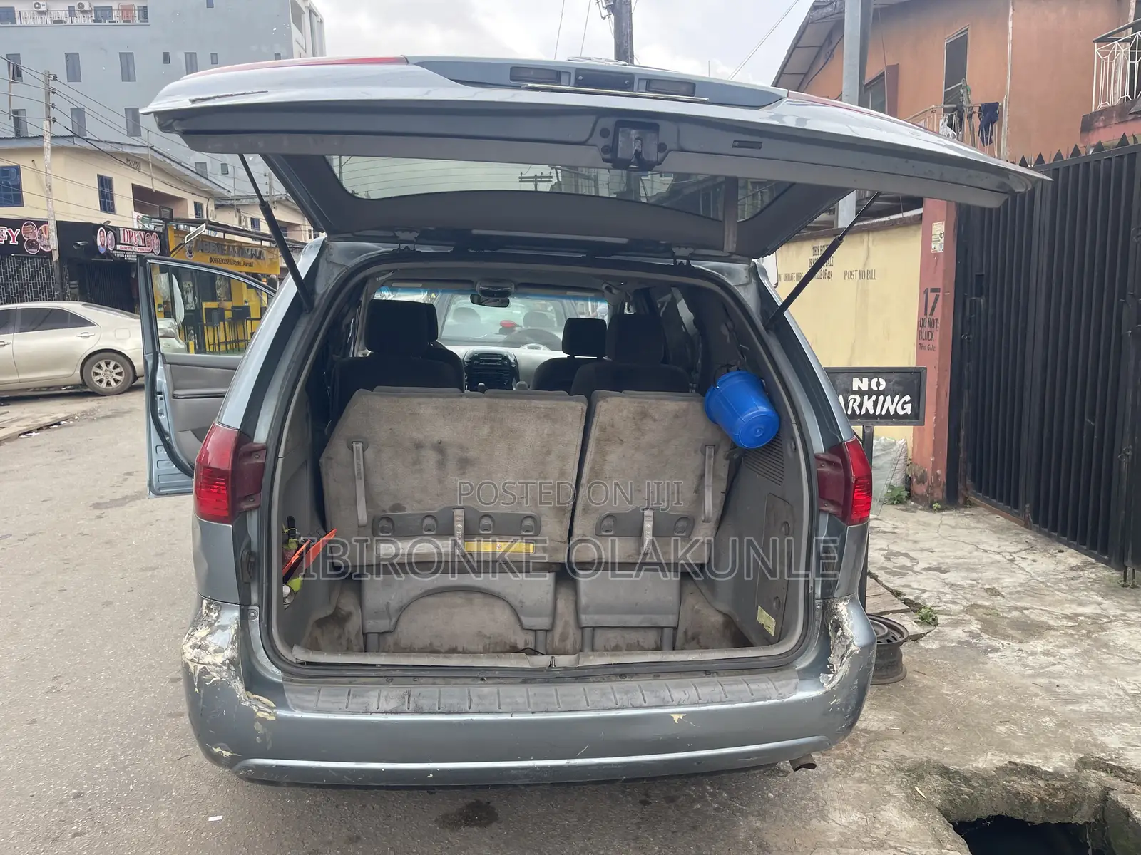 Toyota HiAce 2025 Blue