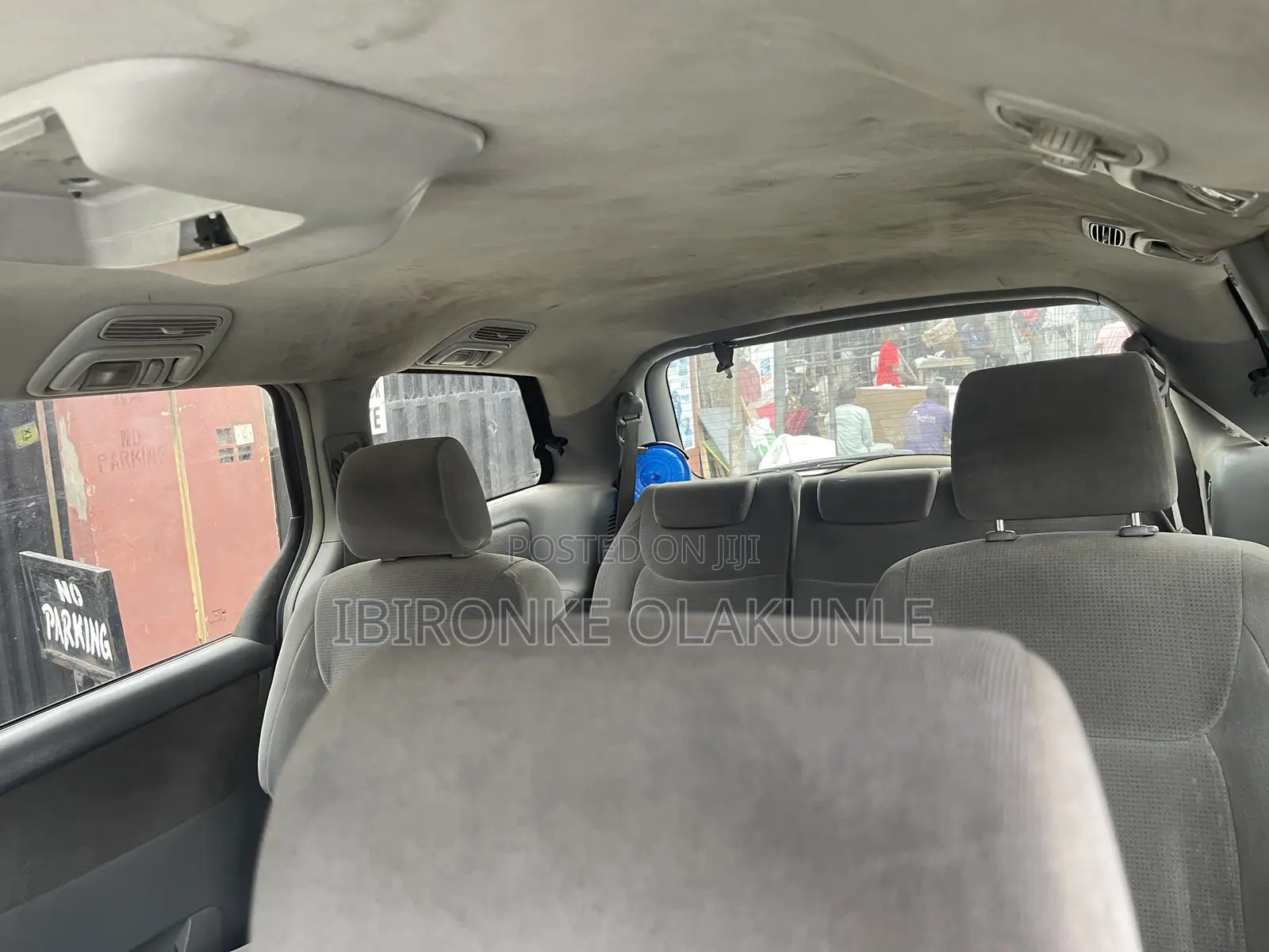 Toyota HiAce 2025 Blue