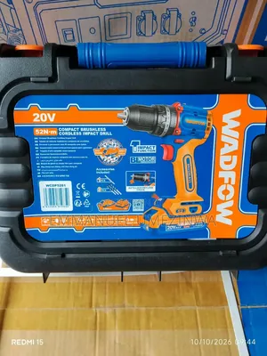Wadfow Screw Machine