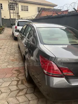 Toyota Avalon XLS 2006 Gray