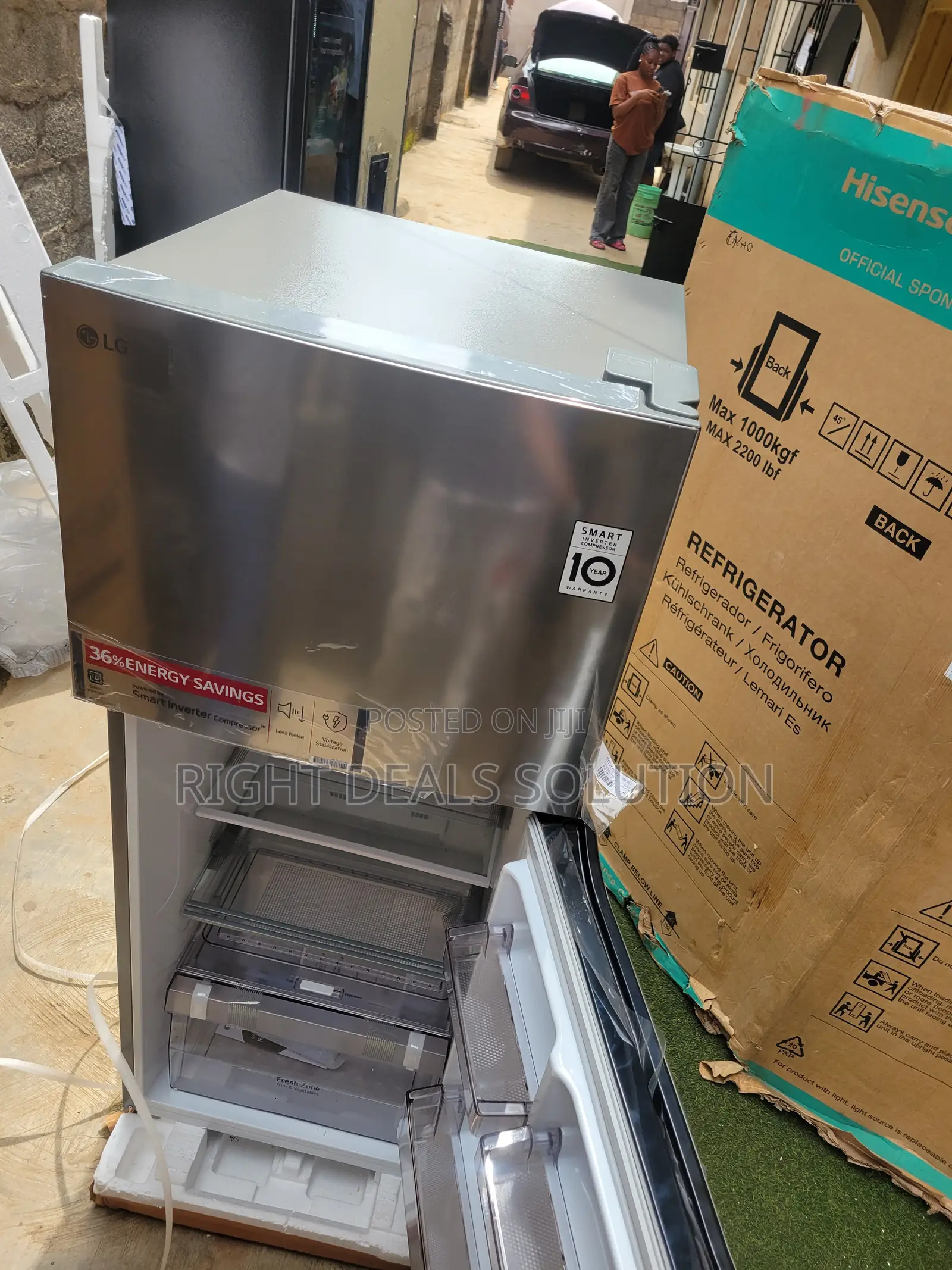 Spacious 234L LG Top Freezer Refrigerator