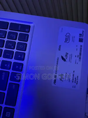 Laptop Asus 1015E 4GB Intel Core i3 HDD+SSD 250GB