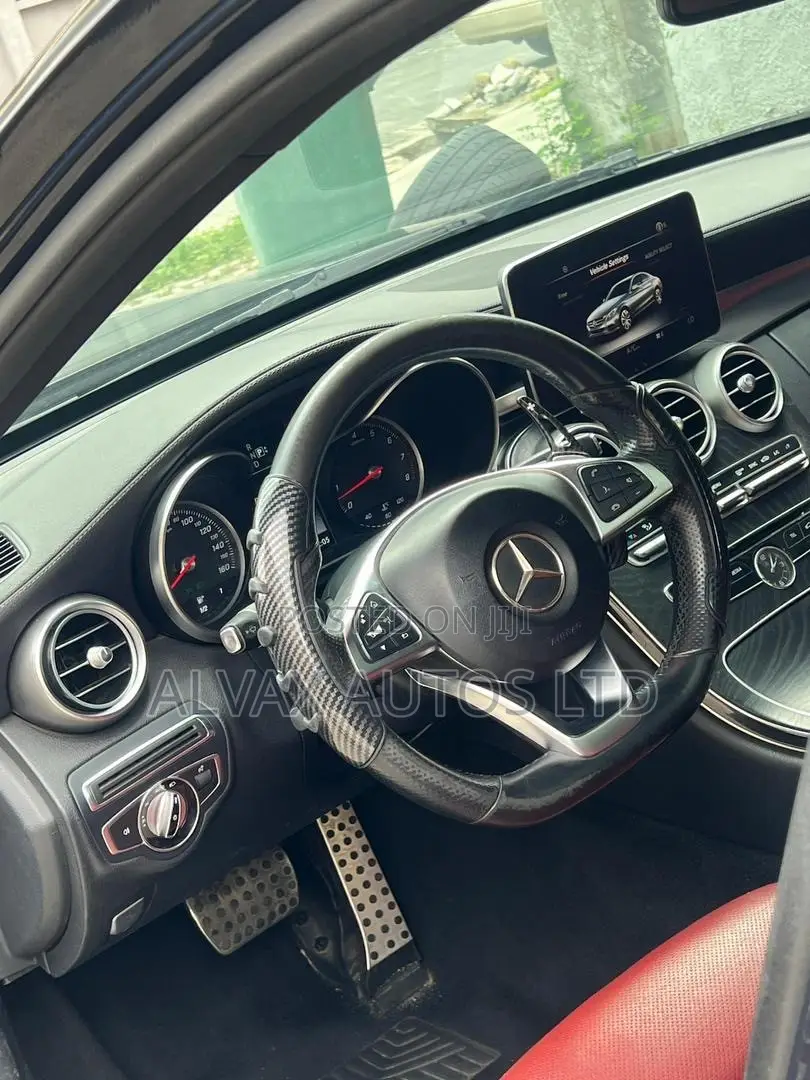 Mercedes-Benz C400 2017 Black