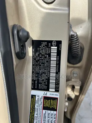 Toyota Camry 2013 Gold