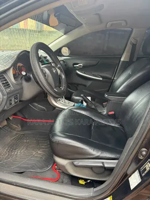 Toyota Corolla 2012 Black