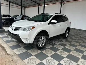 Toyota RAV4 2015 White