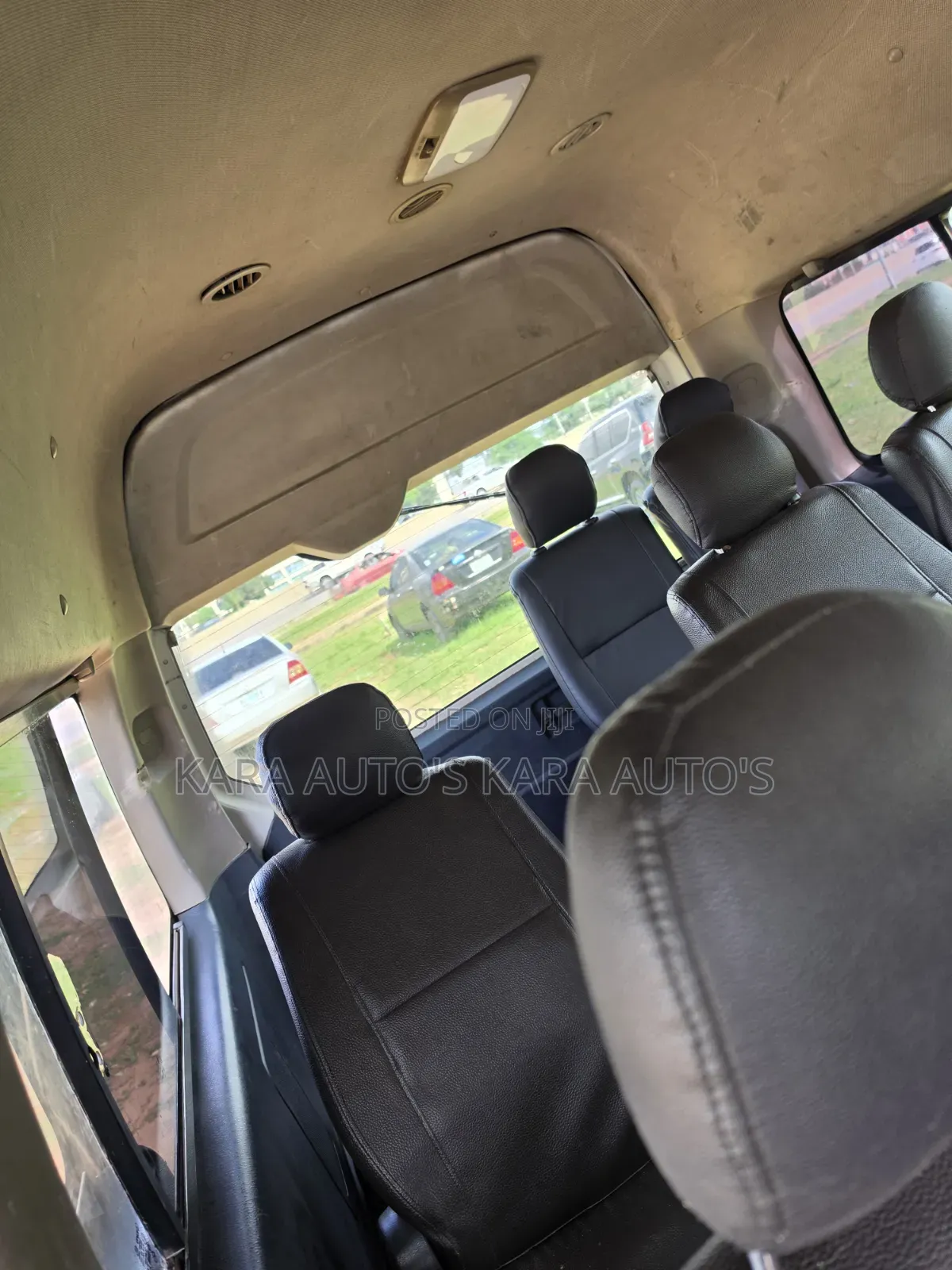 Toyota HiAce 2012 White