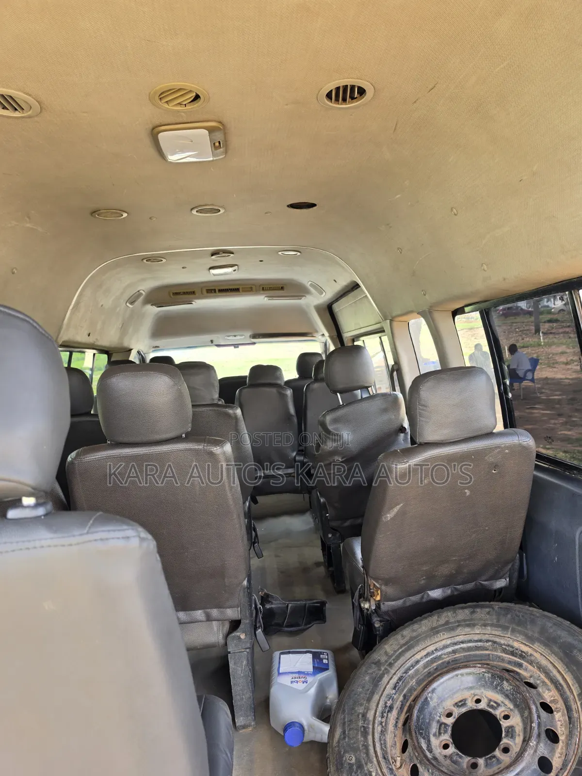 Toyota HiAce 2012 White