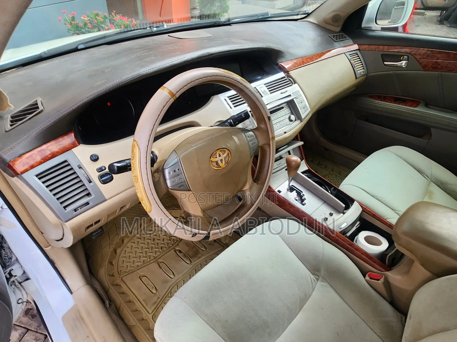 Toyota Avalon XL 2006 White