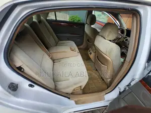 Toyota Avalon XL 2006 White