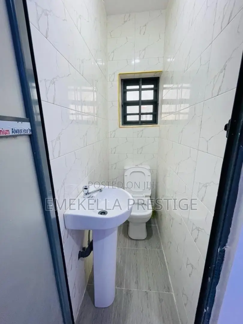 Luxury Shortlet Apartment 1 Bedroom at the Heart of Ikeja.