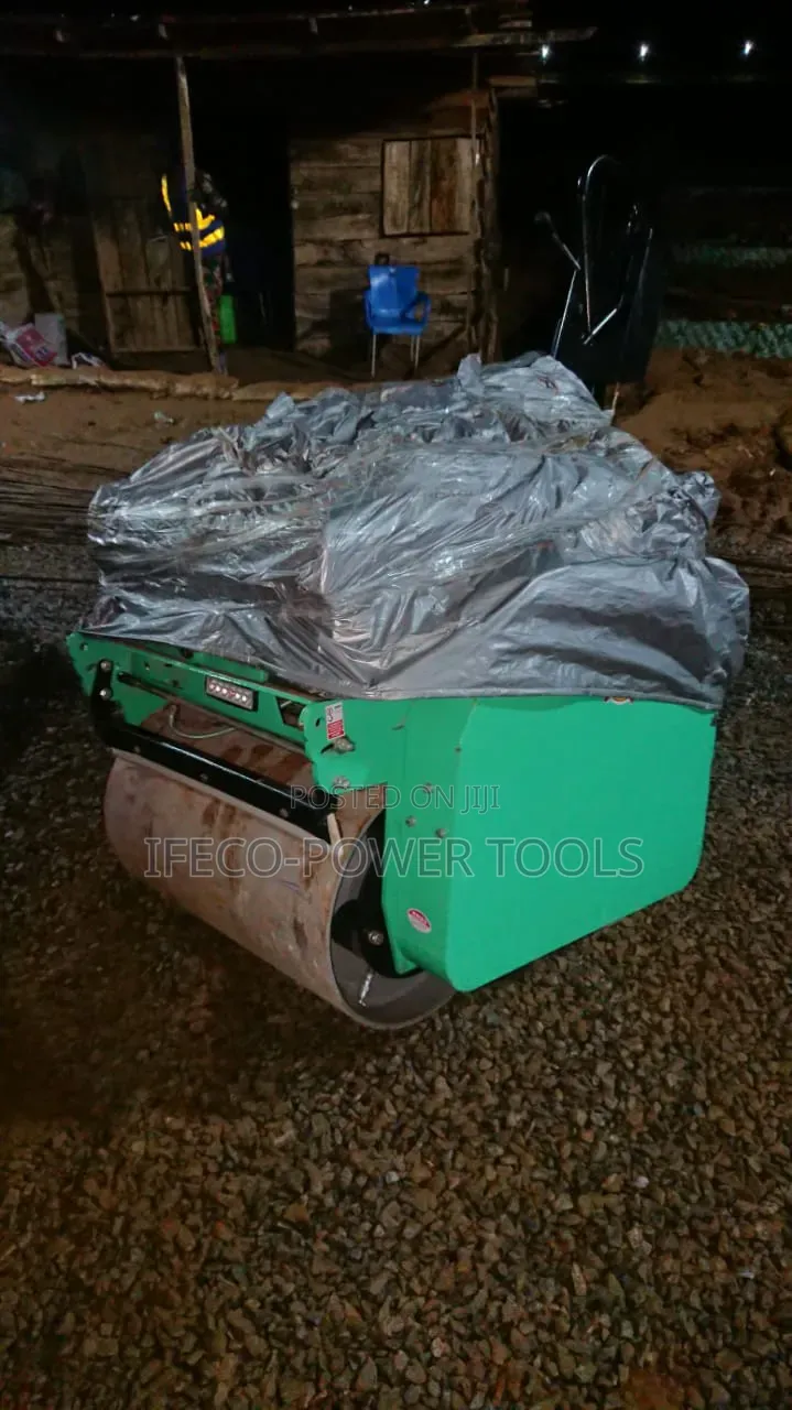 Double-Drum Road Roller 700kg