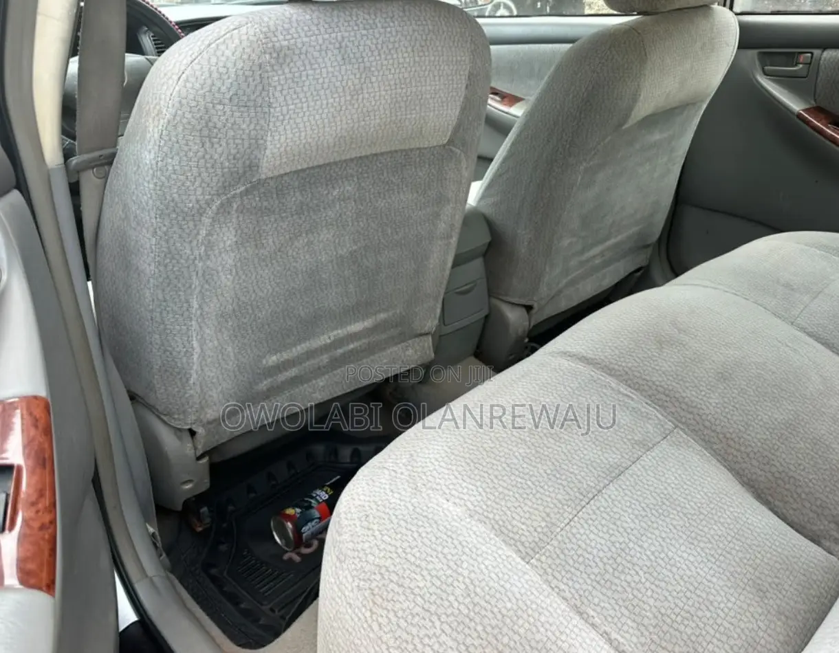 Toyota Corolla 2003 Silver