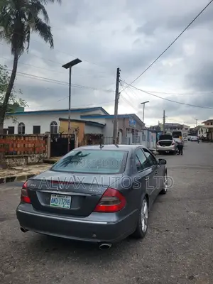 Mercedes-Benz E350 2007 Blue