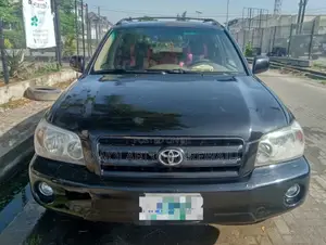 Toyota Highlander 2004 Black