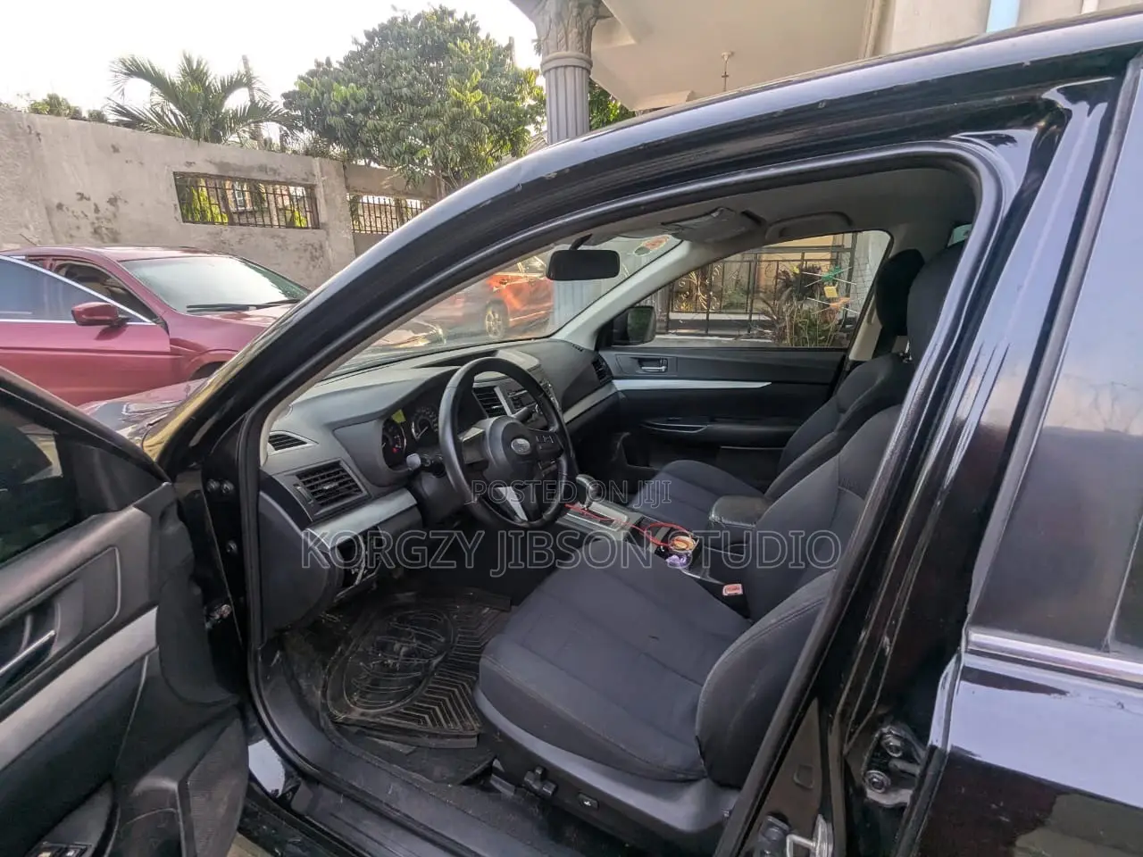 Subaru Legacy 2.5i 2011 Black