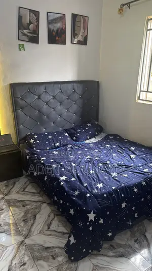 4 1/2 by 6 Bed Frame
